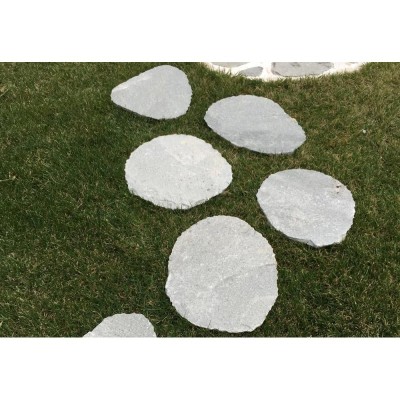 Pasi de gradina japonezi - Eleganta naturala pentru spatiul tau verde Pasi de gradina japonezi - Eleganta naturala pentru spatiul tau verde